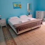 Oasi Palermitana بيت ضيافة *