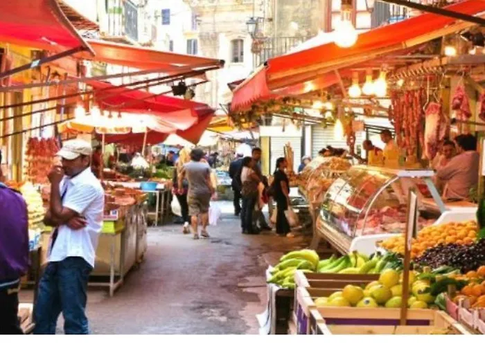 Oasi Palermitana 게스트하우스 *